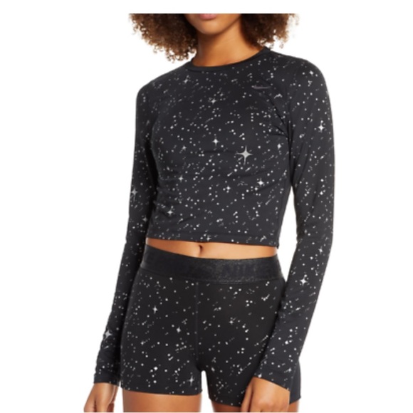 nike women's pro warm starry night cropped long sleeve shirt